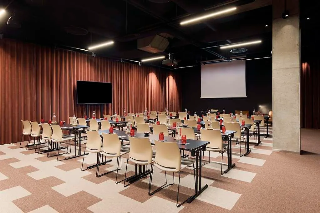 Radisson Red Helsinki Hotel
