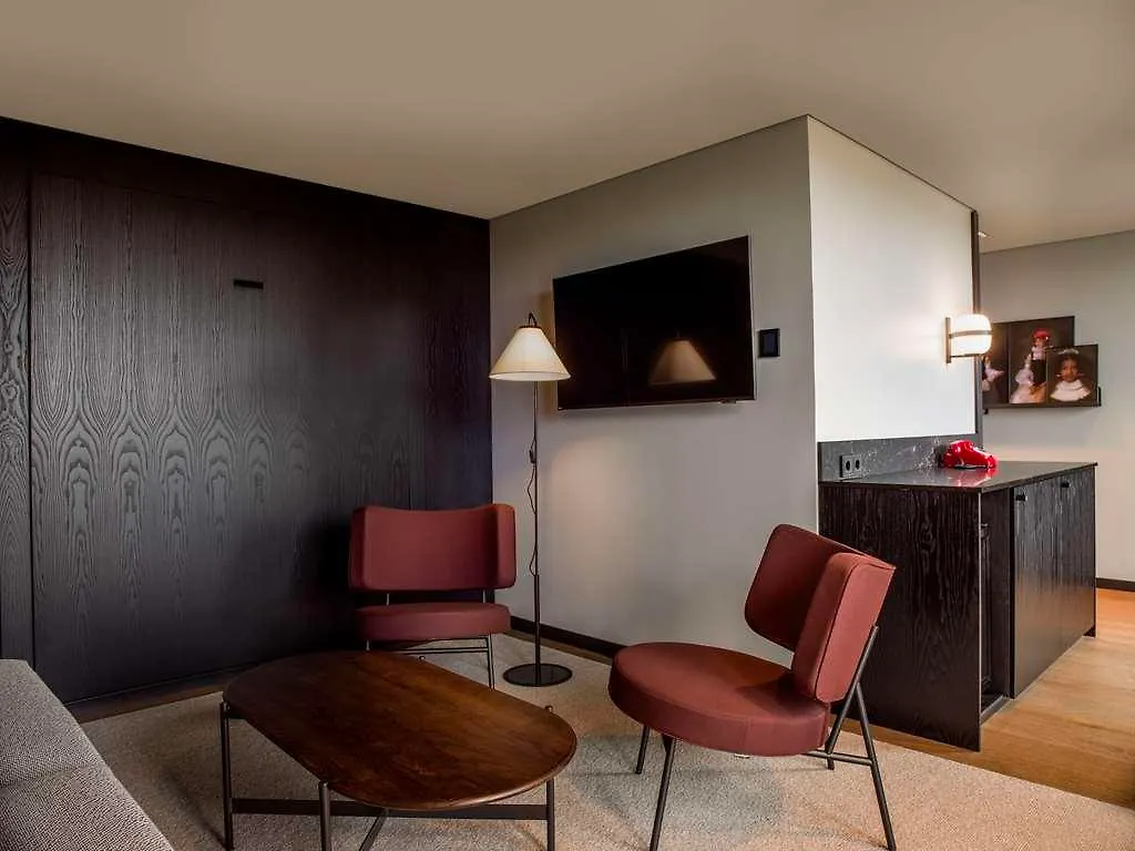 Radisson Red Helsinki Hotell
