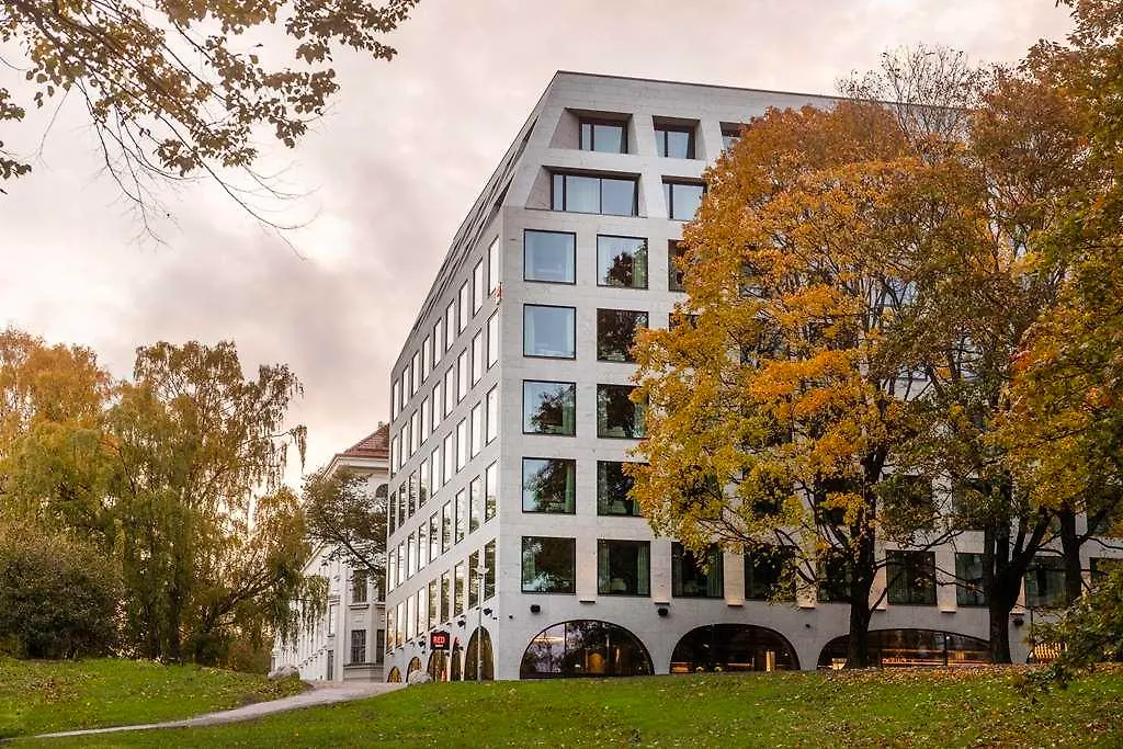 Radisson Red Helsinki Hotell 0*,